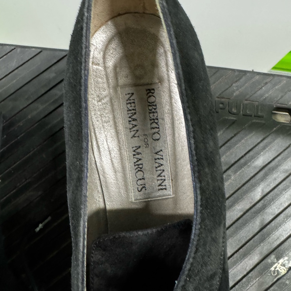 Neiman Marcus Black Lace-Up Loafers - Picture 3 of 5